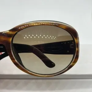 Valentino 5560/S SUACC Brown Sunglasses Tinted Shades Valentino V641S Brown Silver Studded Gradient Luxury Italy  main image 3